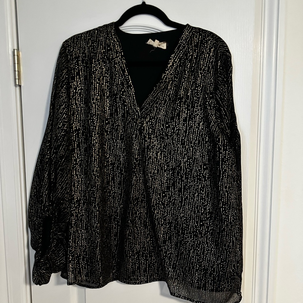Elegant Black and Gold Women's Top